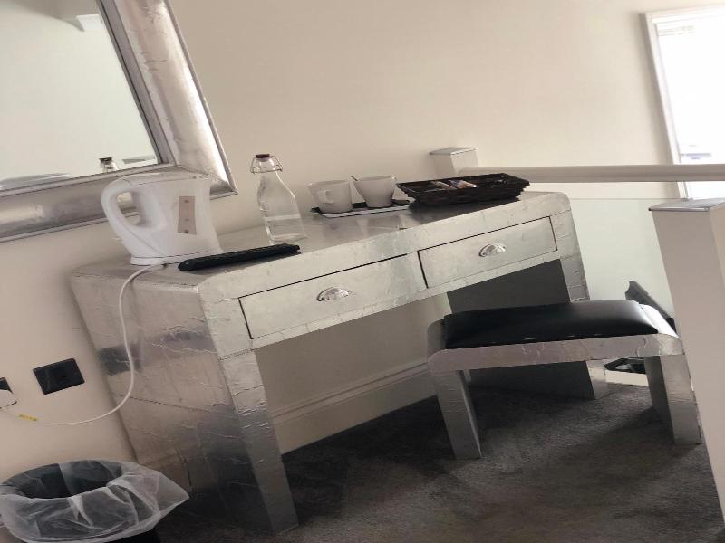 Ship Leopard Boutique Hotel image