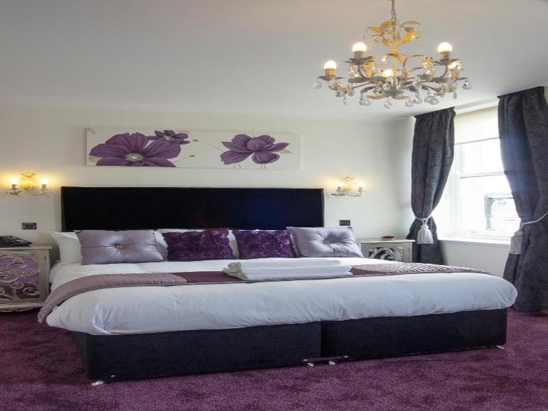 Ship Leopard Boutique Hotel image