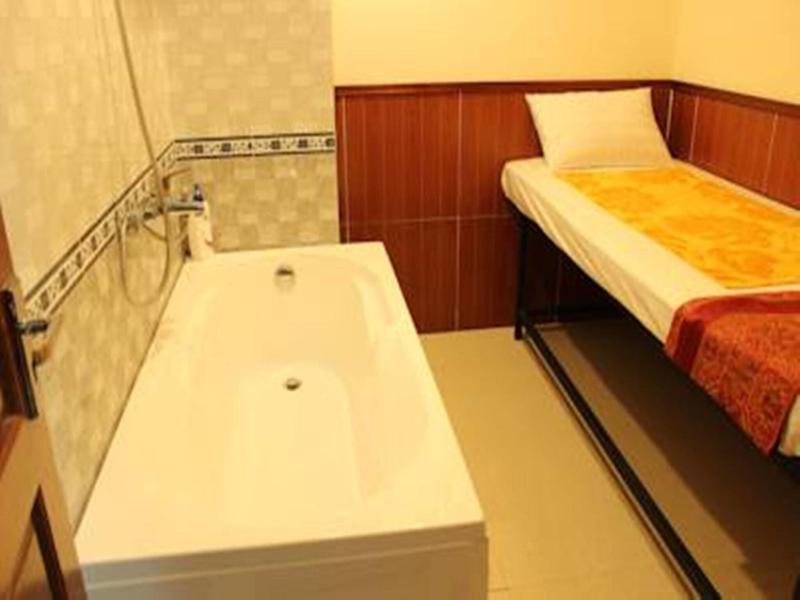 Danang Han River Hotel image