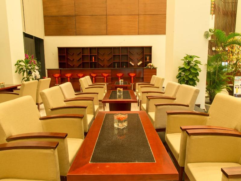 Danang Han River Hotel image