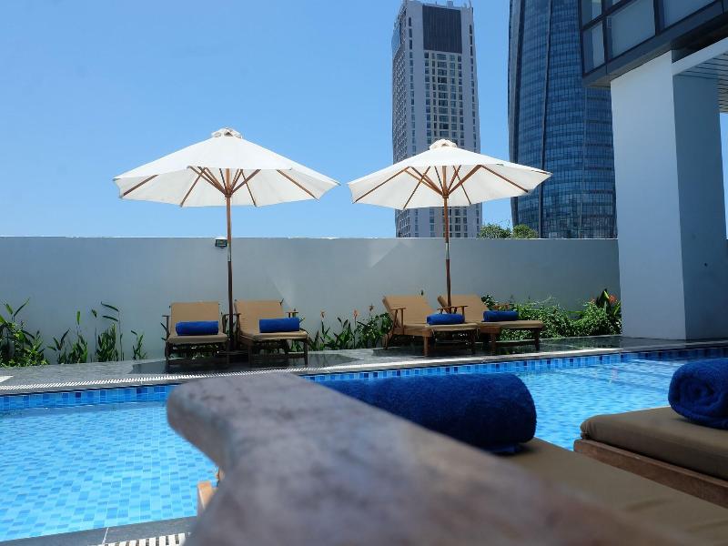 Danang Han River Hotel image