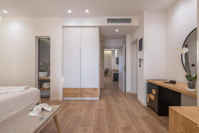 Glow Boutique Hotel & Suites image