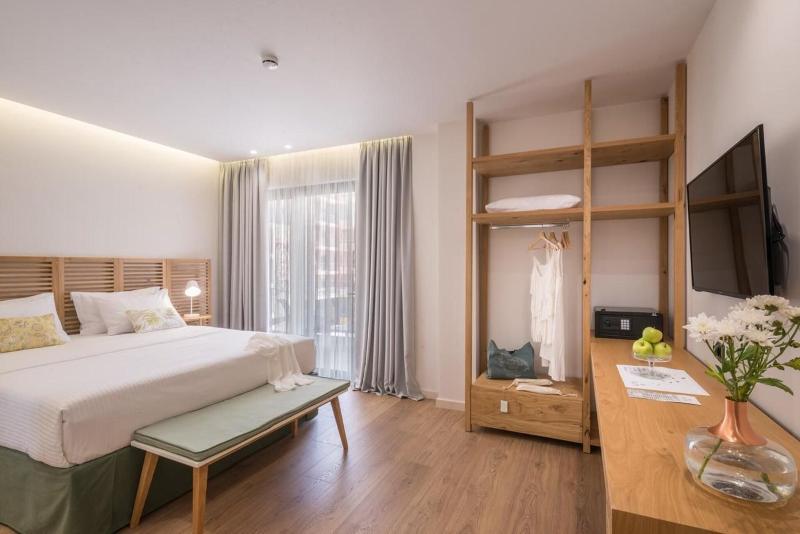 Glow Boutique Hotel & Suites image