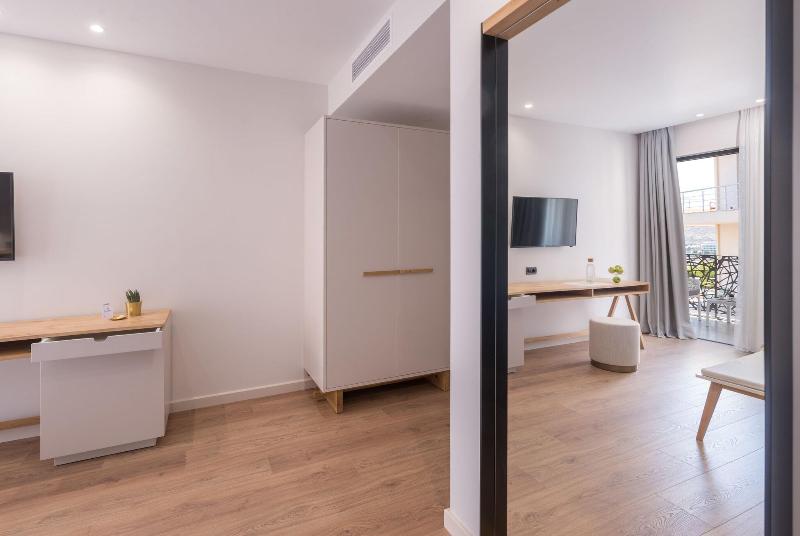 Glow Boutique Hotel & Suites image