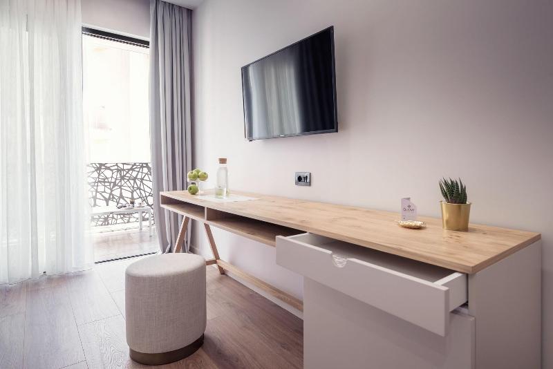 Glow Boutique Hotel & Suites image