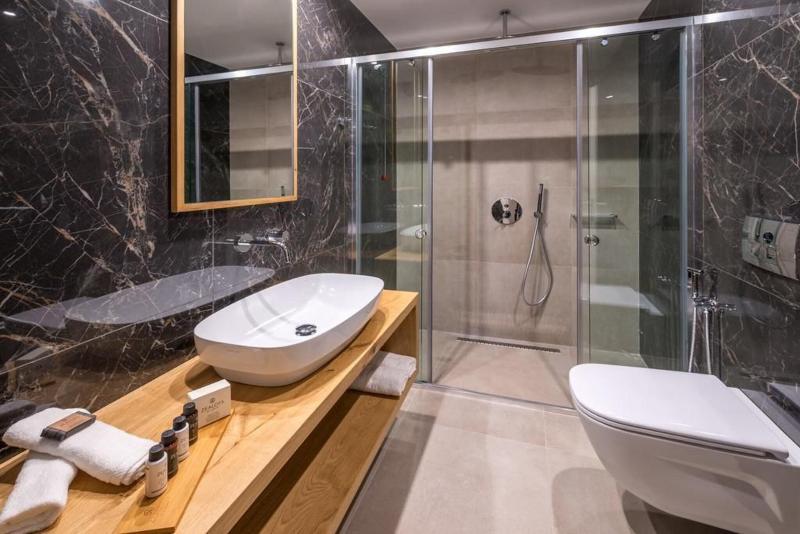 Glow Boutique Hotel & Suites image