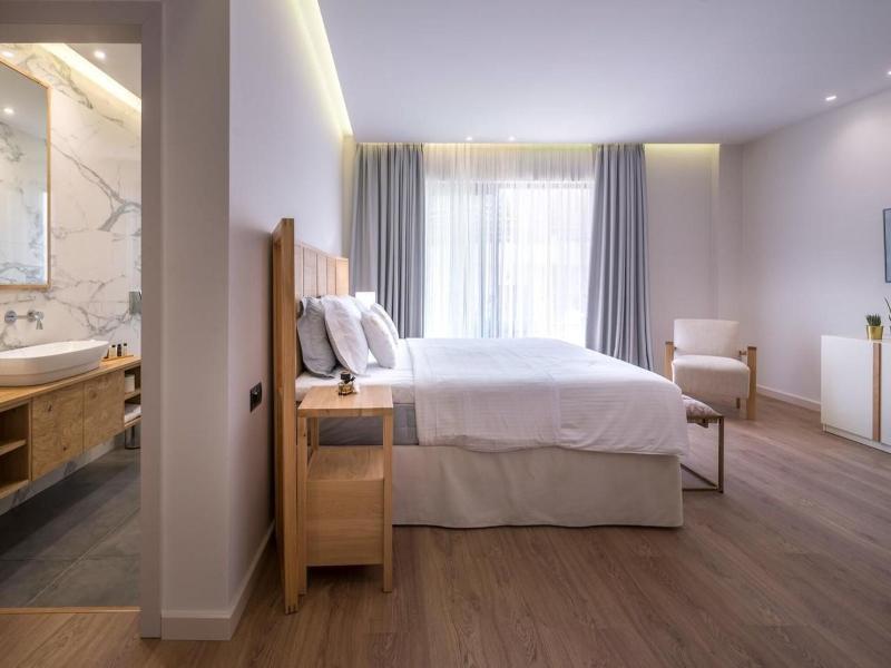 Glow Boutique Hotel & Suites image