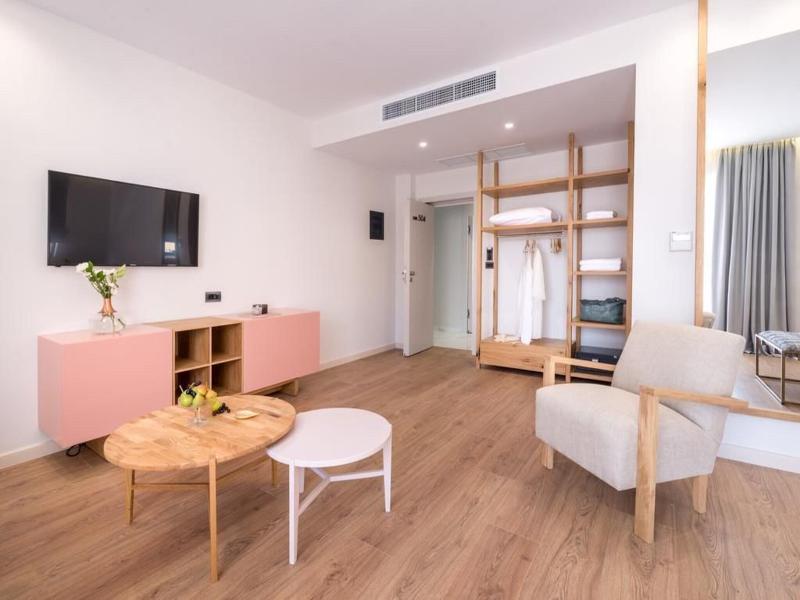 Glow Boutique Hotel & Suites image