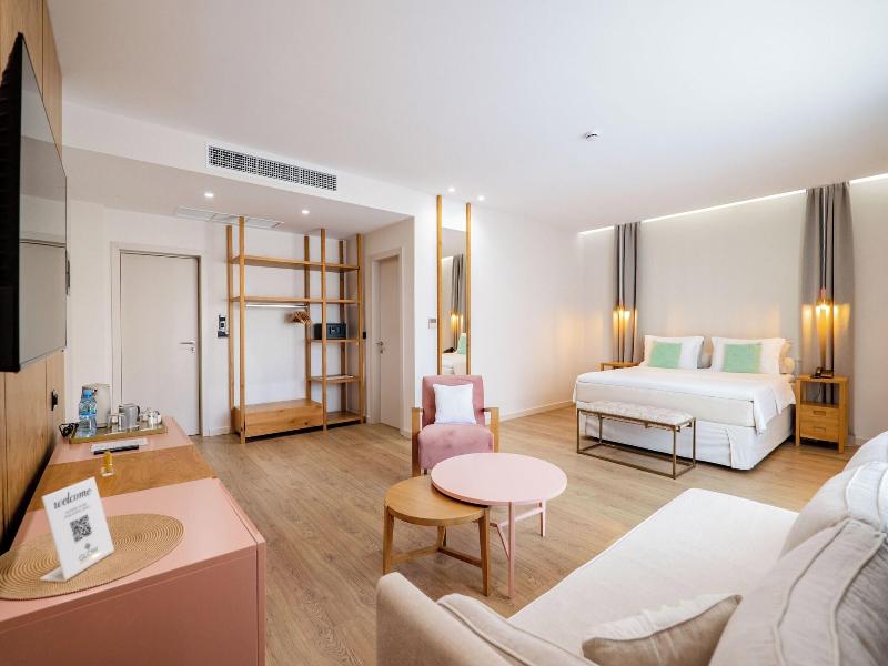 Glow Boutique Hotel & Suites image