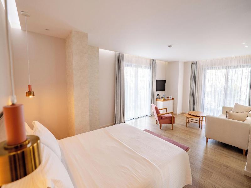 Glow Boutique Hotel & Suites image