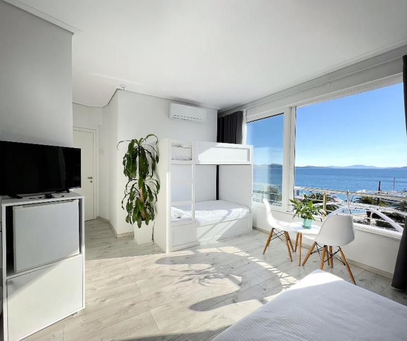 Hotel Joan image