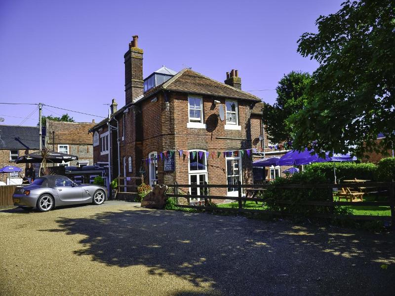 Waverley Inn image