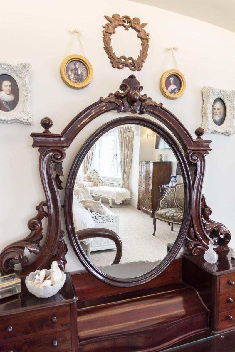 Haven Hall image