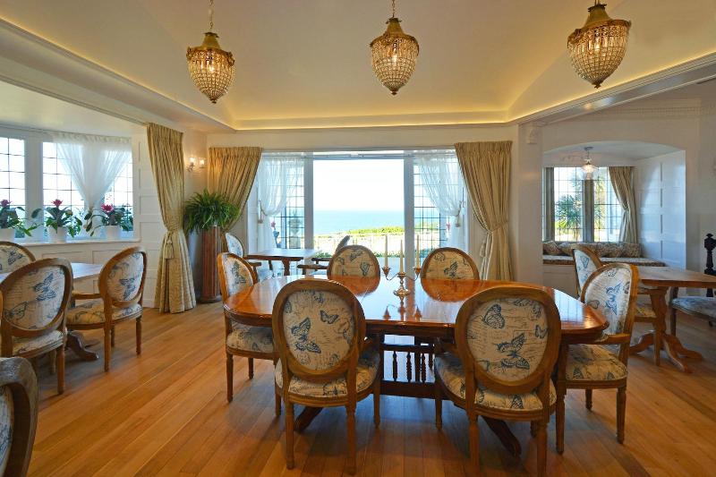 Haven Hall image
