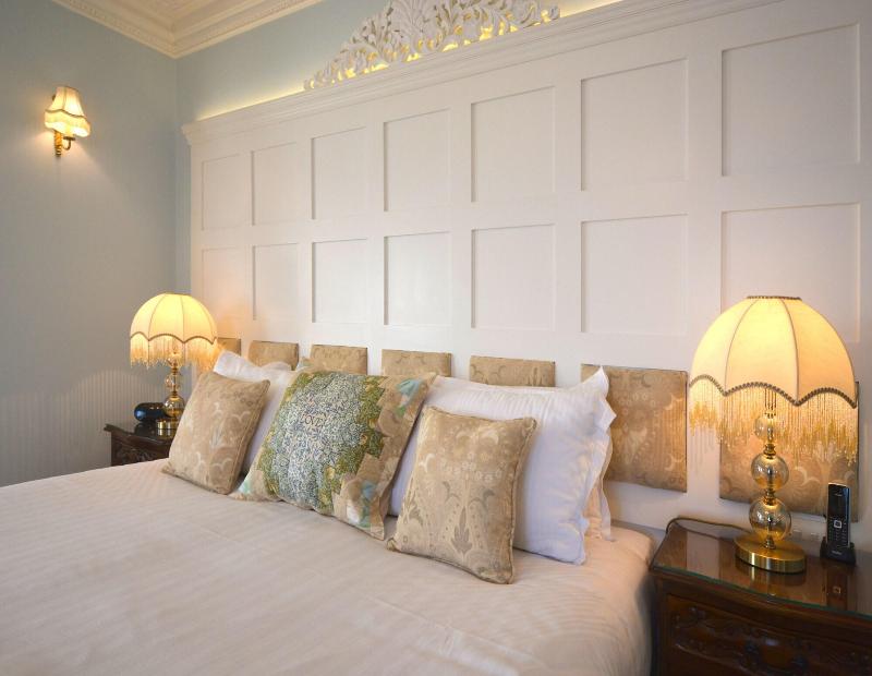 Haven Hall image