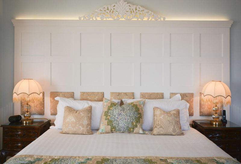 Haven Hall image