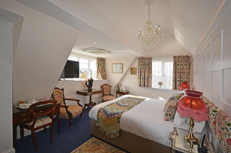 Haven Hall image