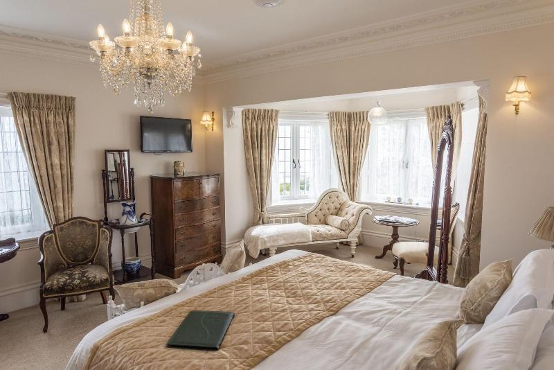 Haven Hall image