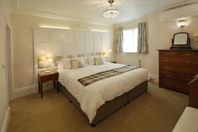 Haven Hall image