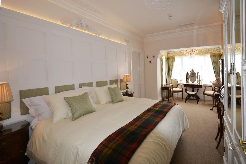 Haven Hall image