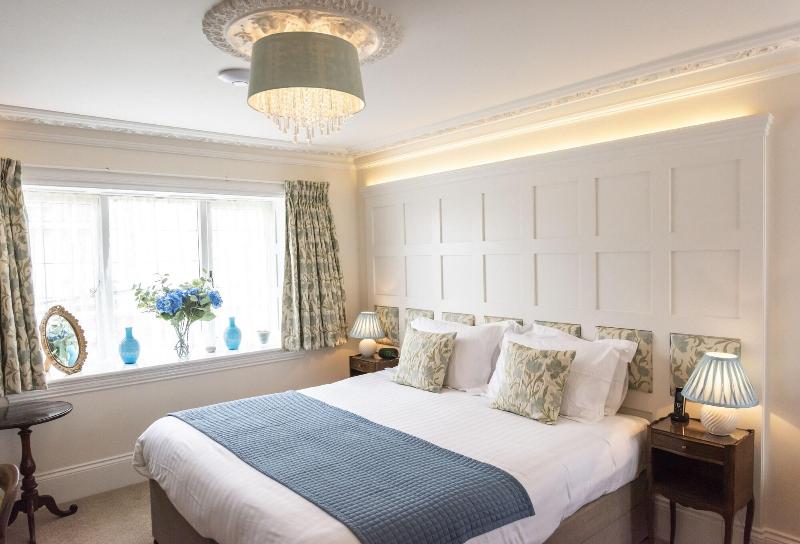 Haven Hall image