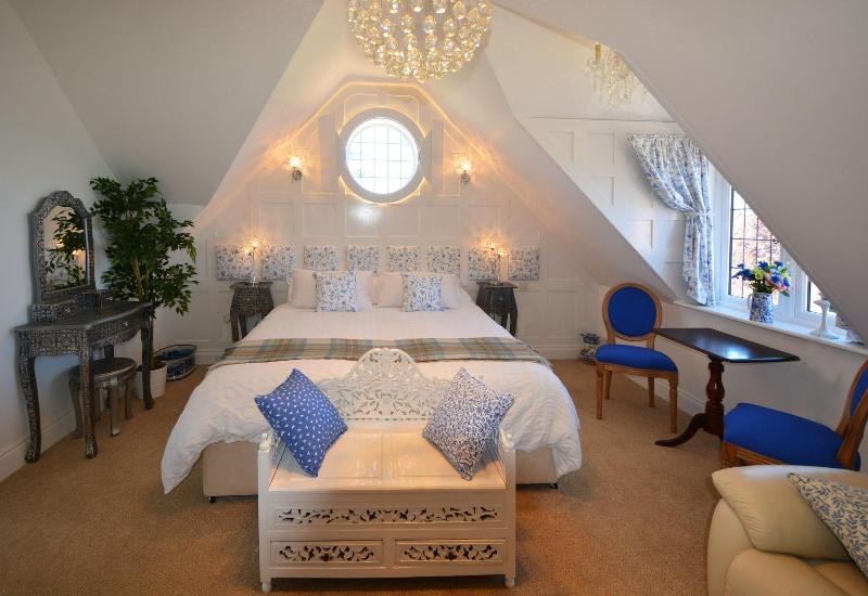 Haven Hall image