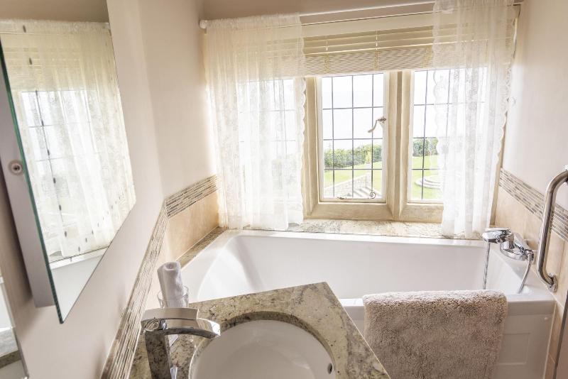 Haven Hall image