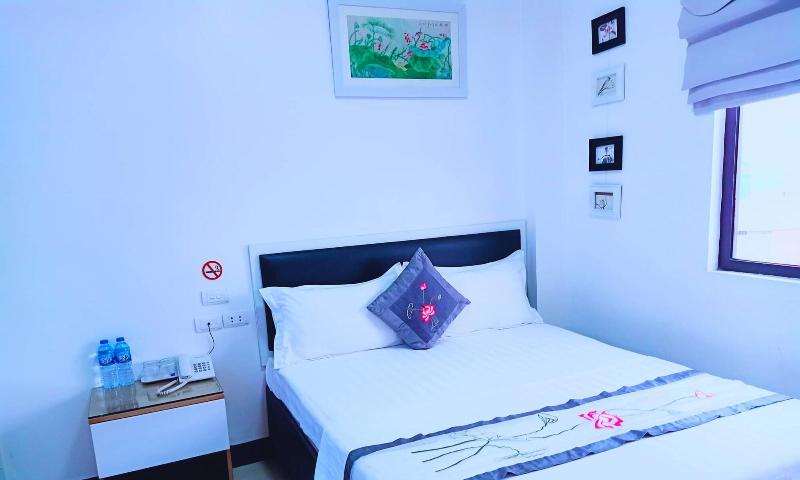 Linh Anh Hotel image
