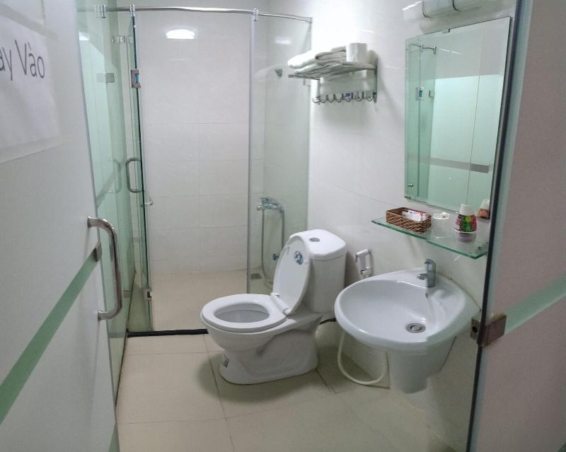 Linh Anh Hotel image