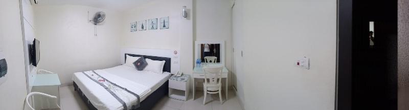 Linh Anh Hotel image