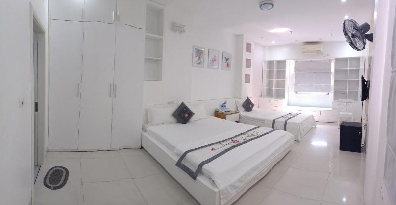 Linh Anh Hotel image