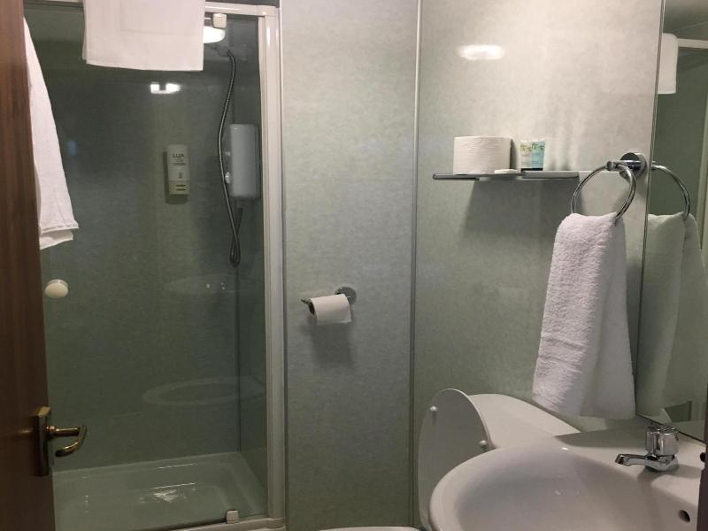 Terra Nova Hotel image