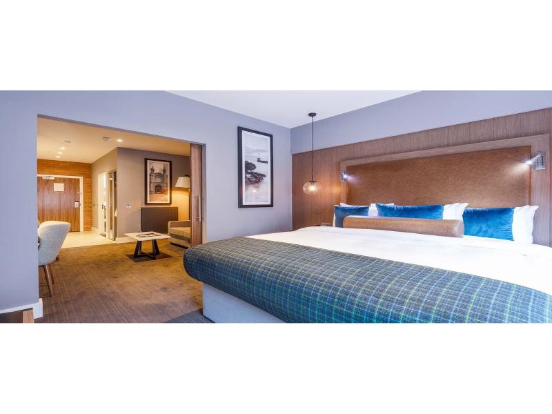 Sandman Signature Aberdeen Hotel image