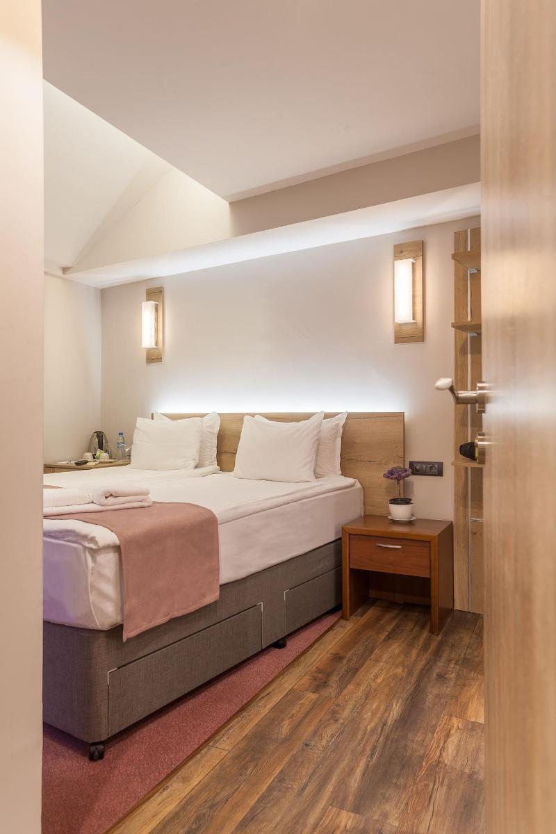 Hugo Hotel image