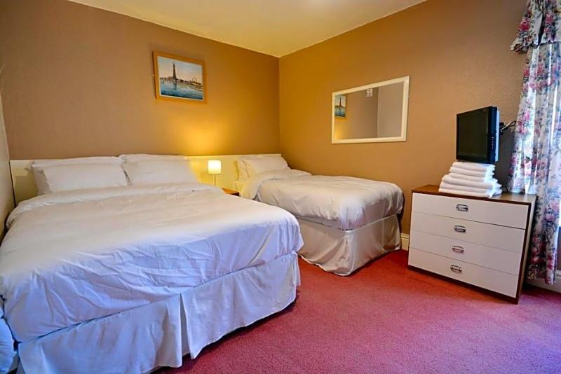 Royal Oakwell Hotel image