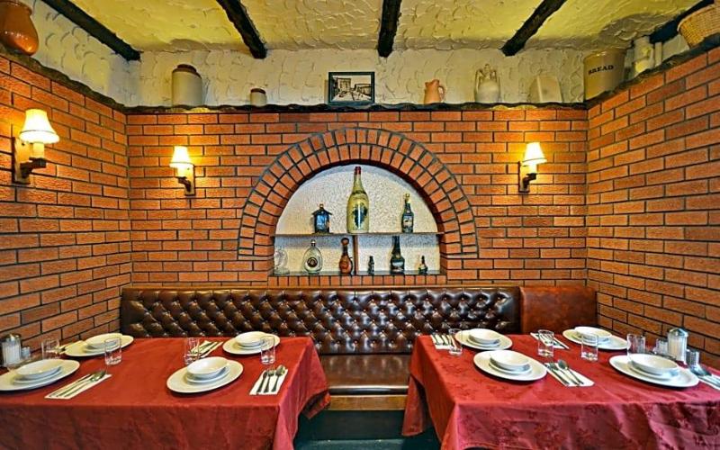 Royal Oakwell Hotel image