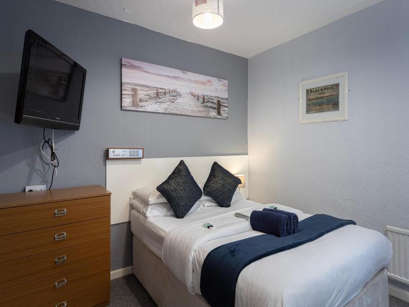 Royal Oakwell Hotel image