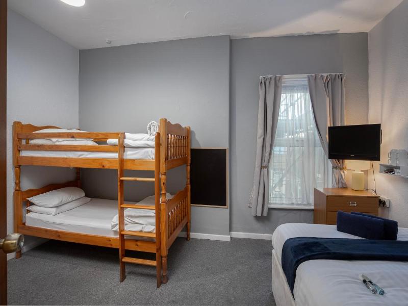 Royal Oakwell Hotel image