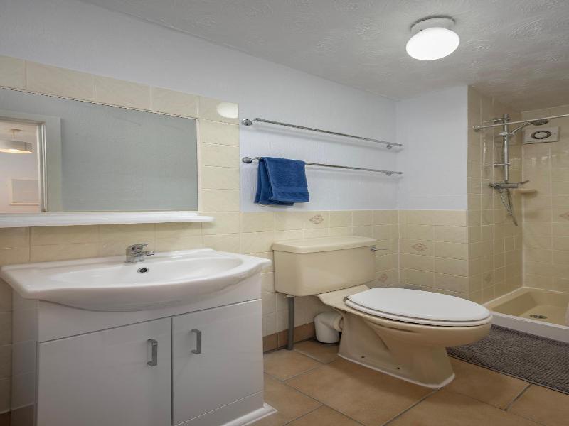 Royal Oakwell Hotel image