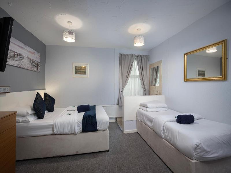 Royal Oakwell Hotel image