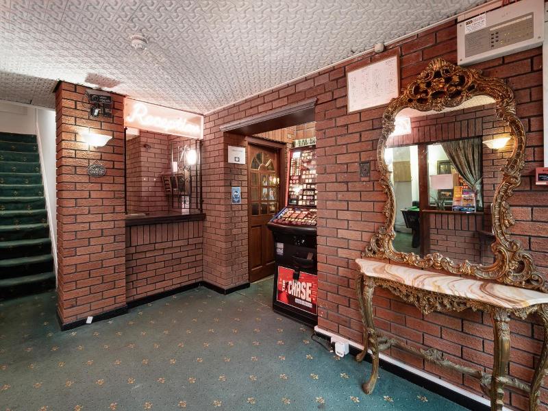 Royal Oakwell Hotel image
