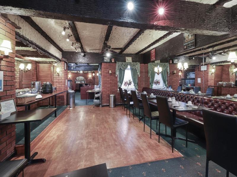 Royal Oakwell Hotel image