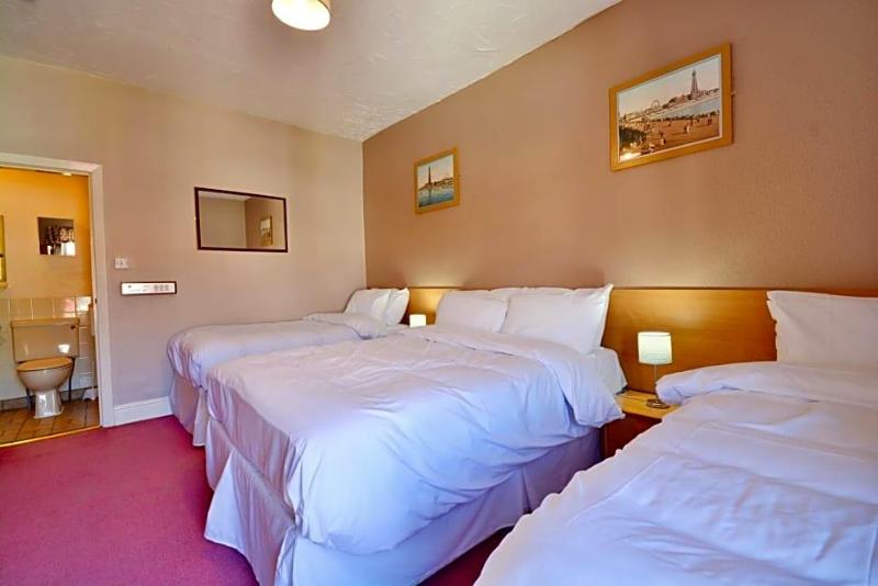 Royal Oakwell Hotel image