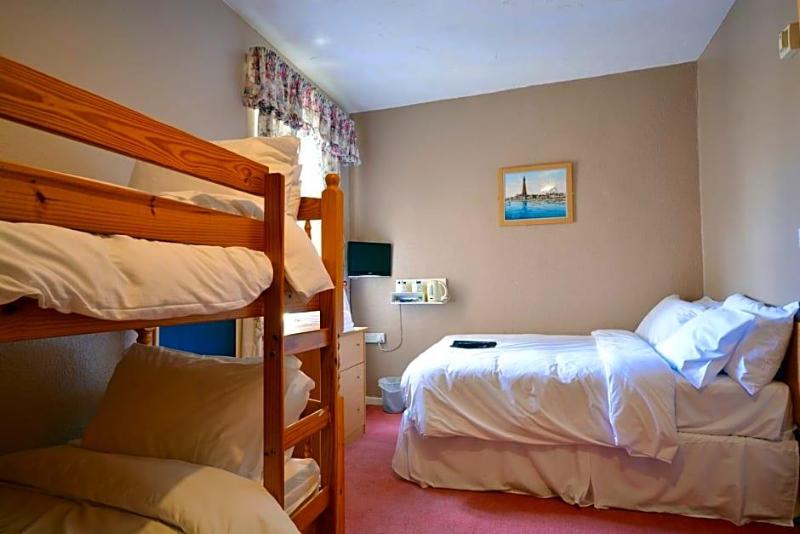 Royal Oakwell Hotel image