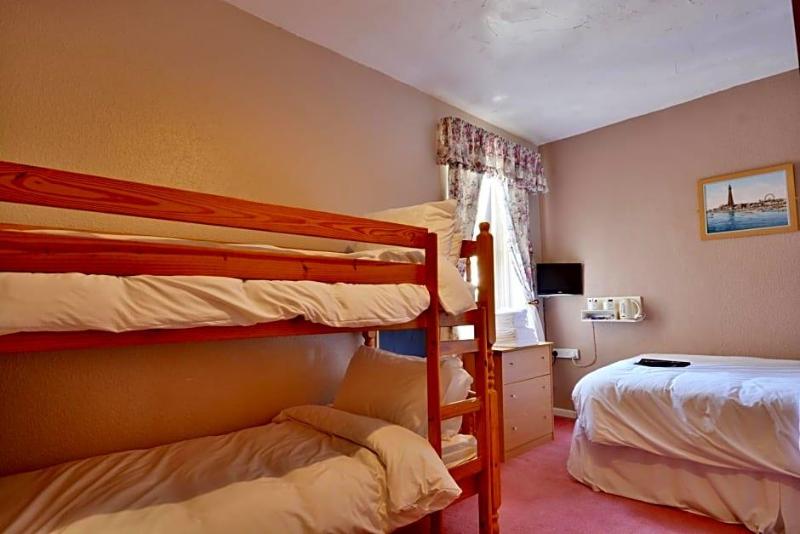 Royal Oakwell Hotel image