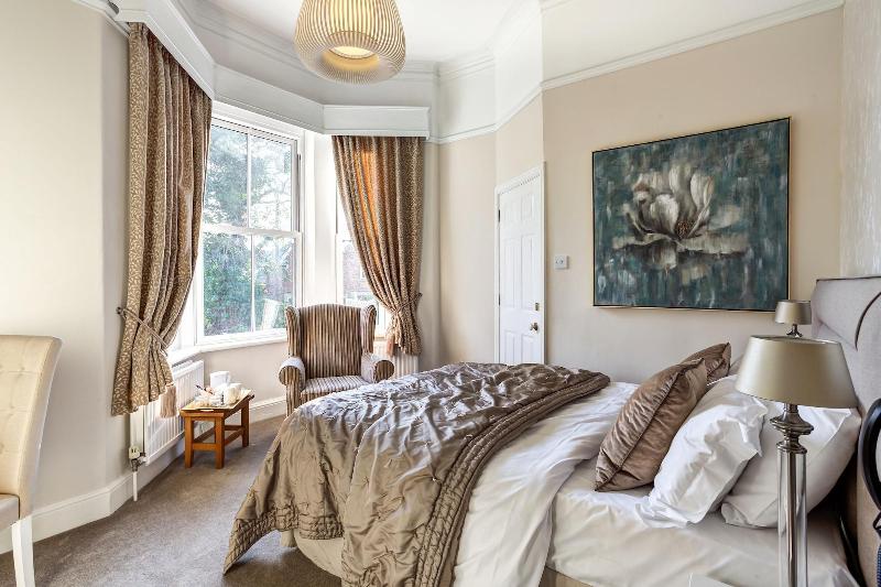 The Alexandra Court Hotel image