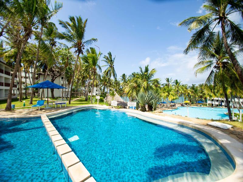 PrideInn Flamingo Beach Resort & Spa image