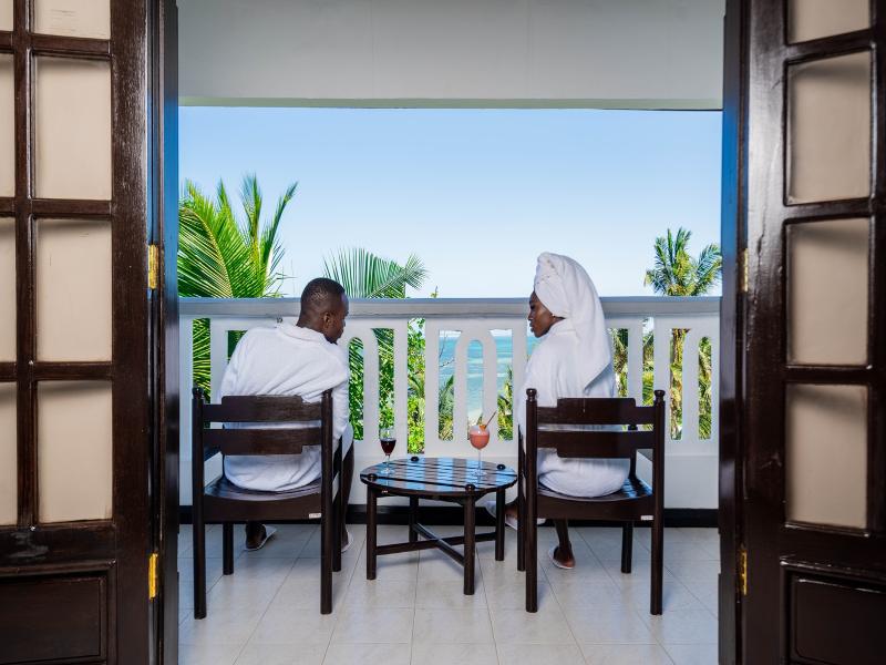 PrideInn Flamingo Beach Resort & Spa image