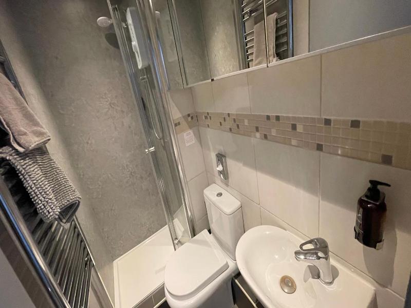 Ei8Ht Brighton Apartments image