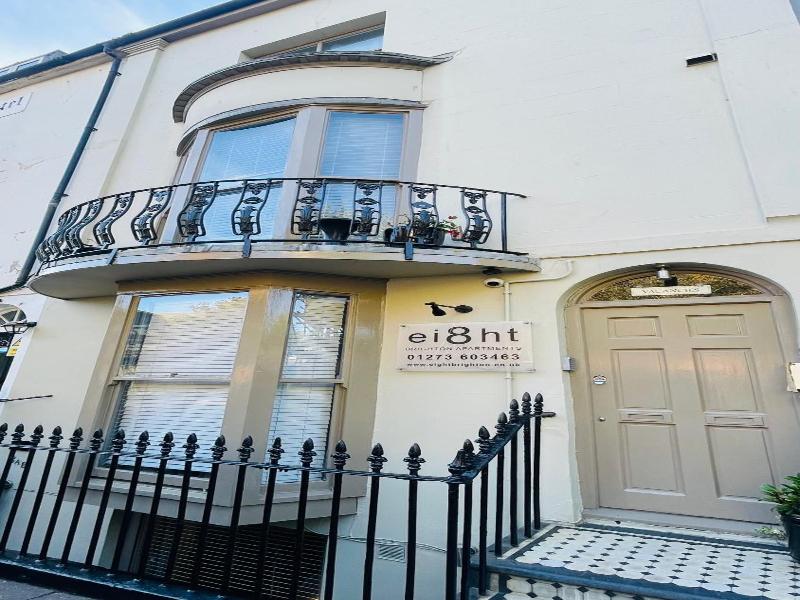 Ei8Ht Brighton Apartments image